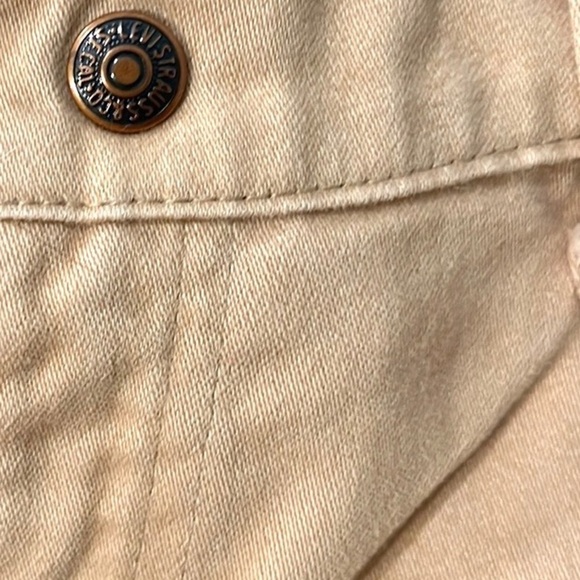 🎉HP🎉VTG Levi’s,Mid-Rise,Flared Leg, Excellent Condition,Absolutely Amazing Fit - Picture 9 of 15